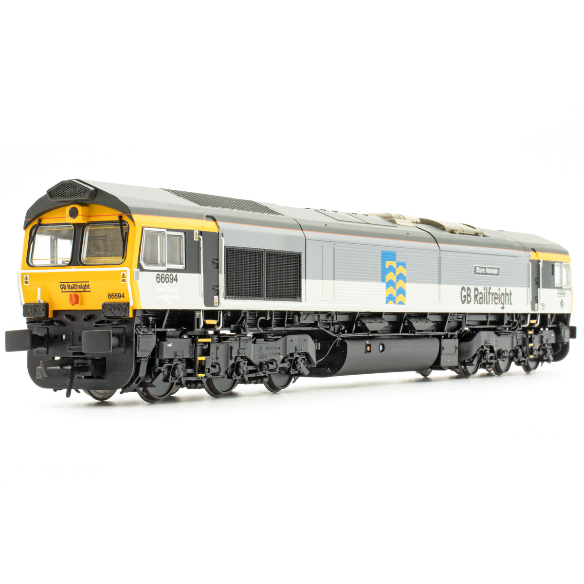 Class 66 - GBRF Triple Grey - 66694 - DCC Sound Fitted