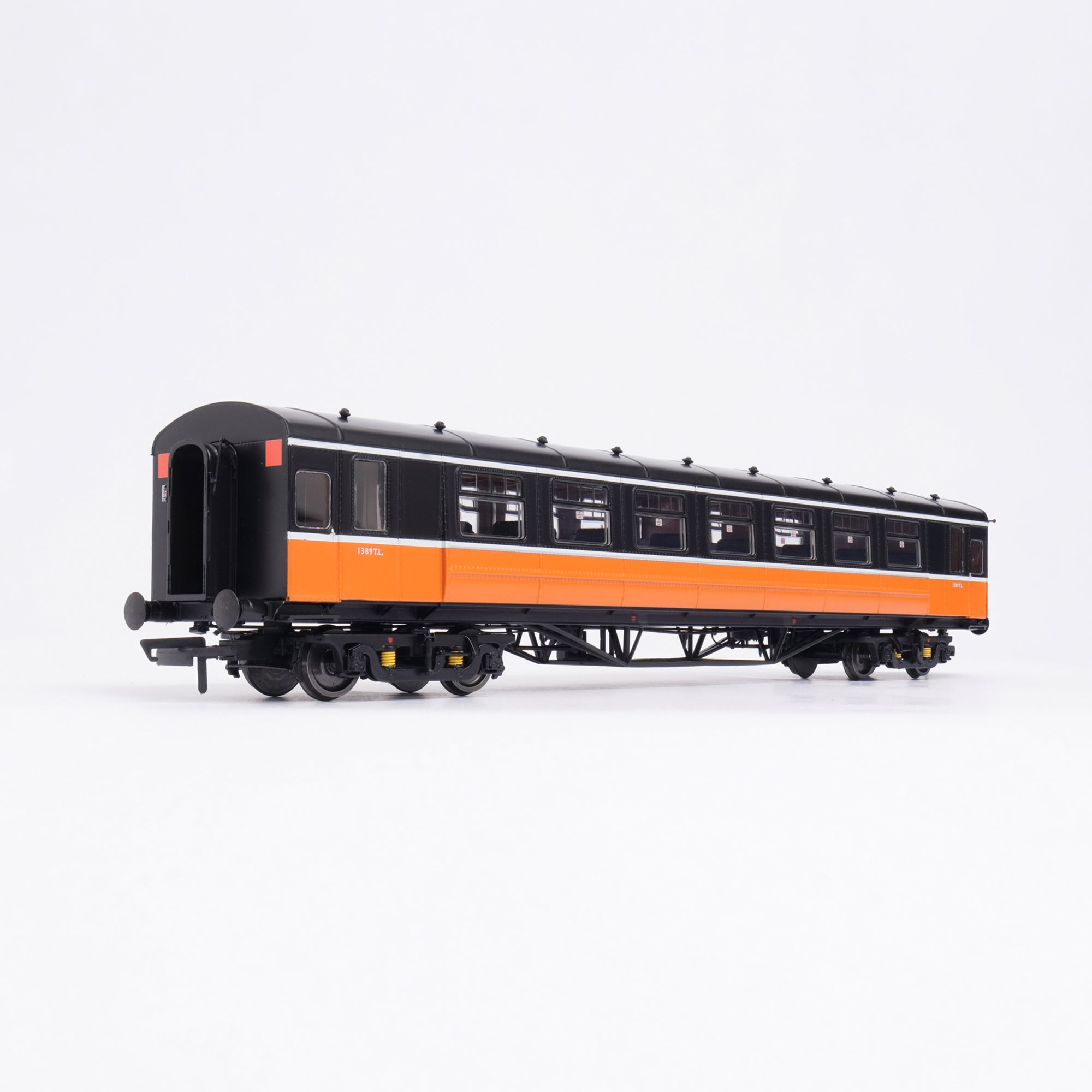 Park Royal D.176 Suburban No. 1389TL
