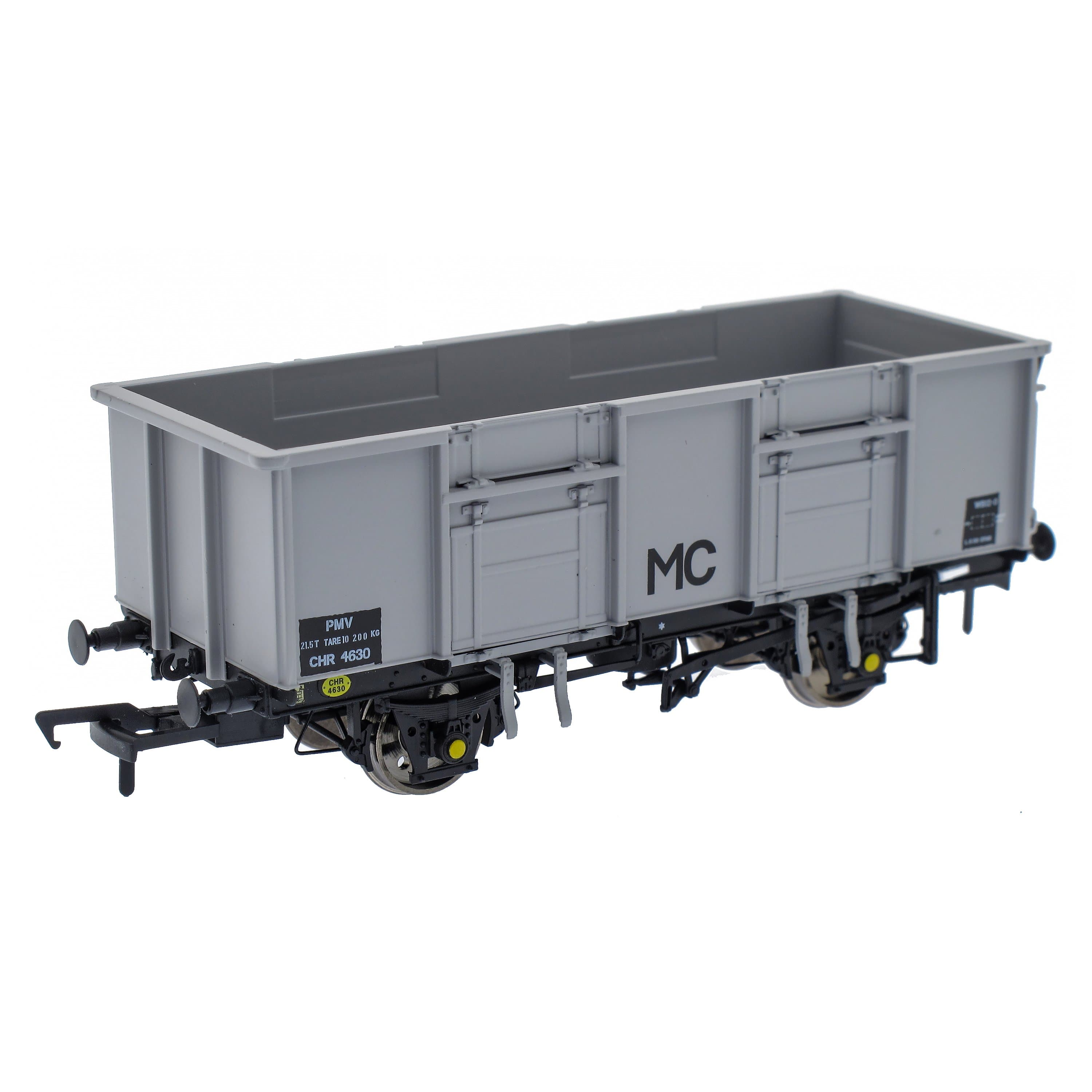 BR 21T MDV / PMV Triple Wagon Pack in MC Metals Livery